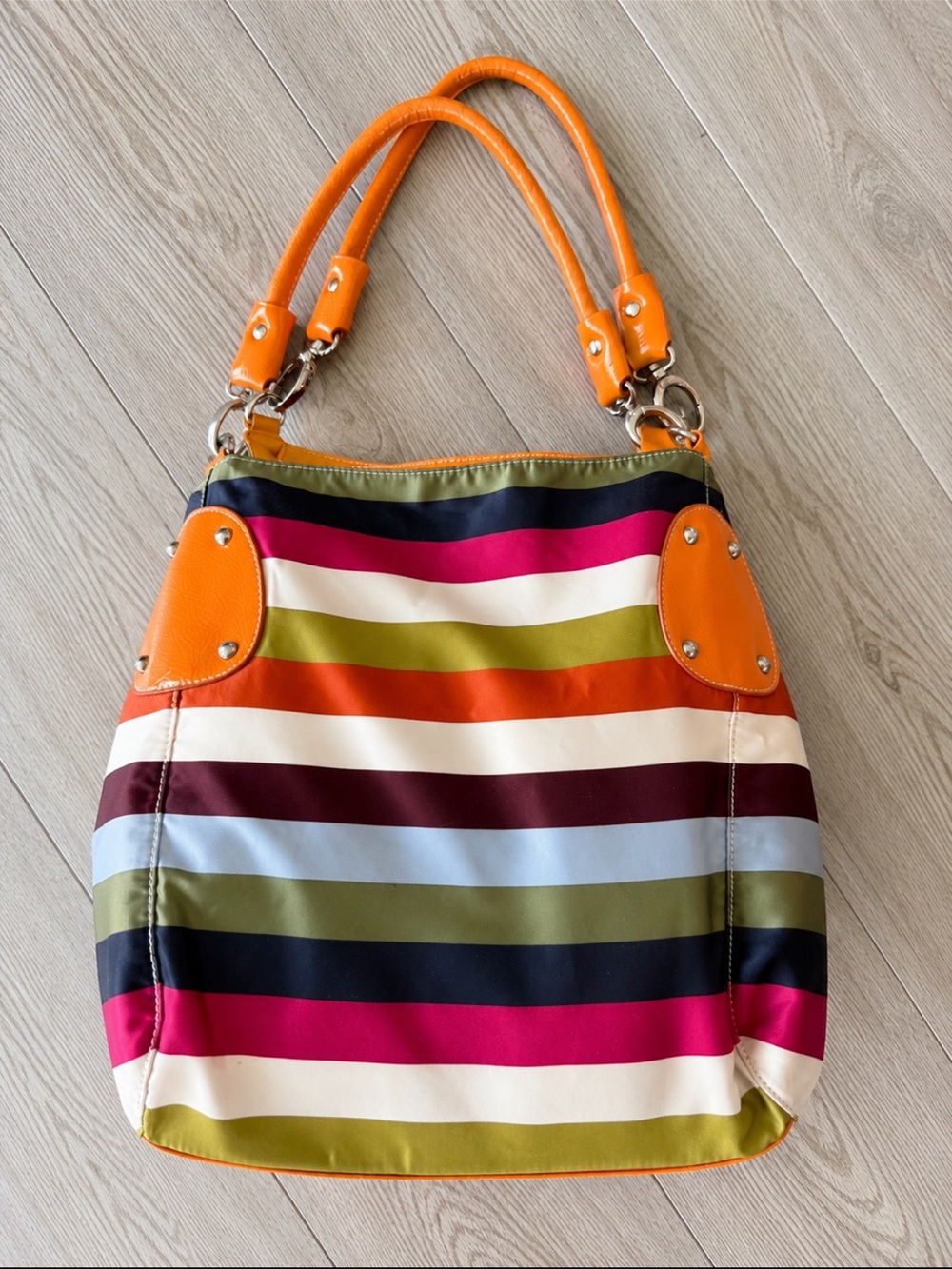 Colorblock Striped Shoulder Bag in Orange and Multicolor